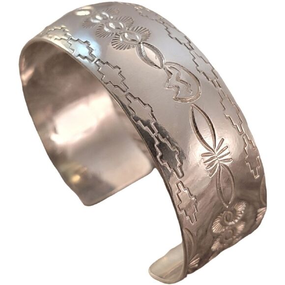 Belinda Woody Sterling Silver Navajo Stamped Wide Cuff Bracelet - Picture 2 of 10